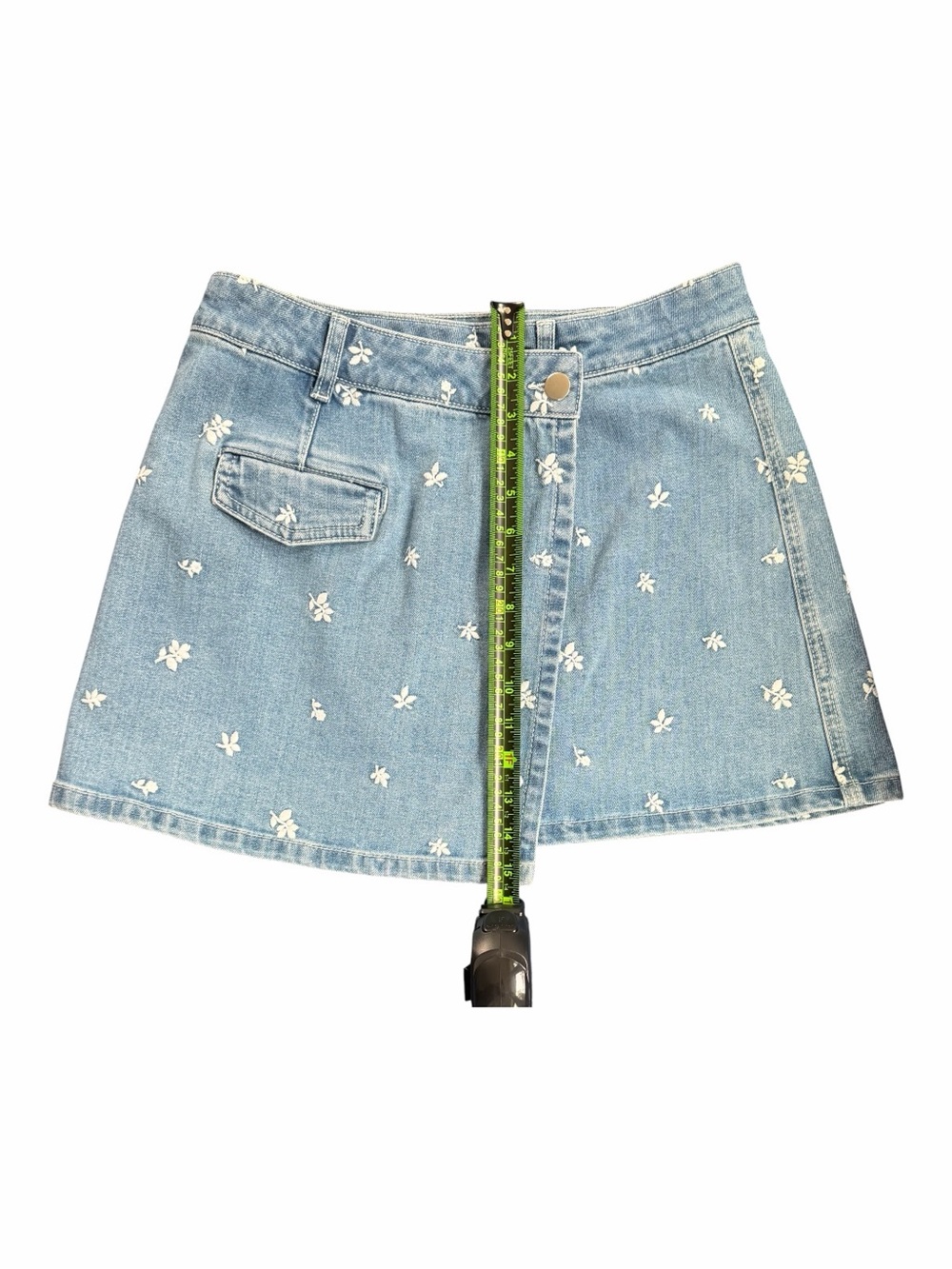 Chelsea & Violet Embroidered Denim Mini Skirt NWT Size 28 - Picture 9 of 14